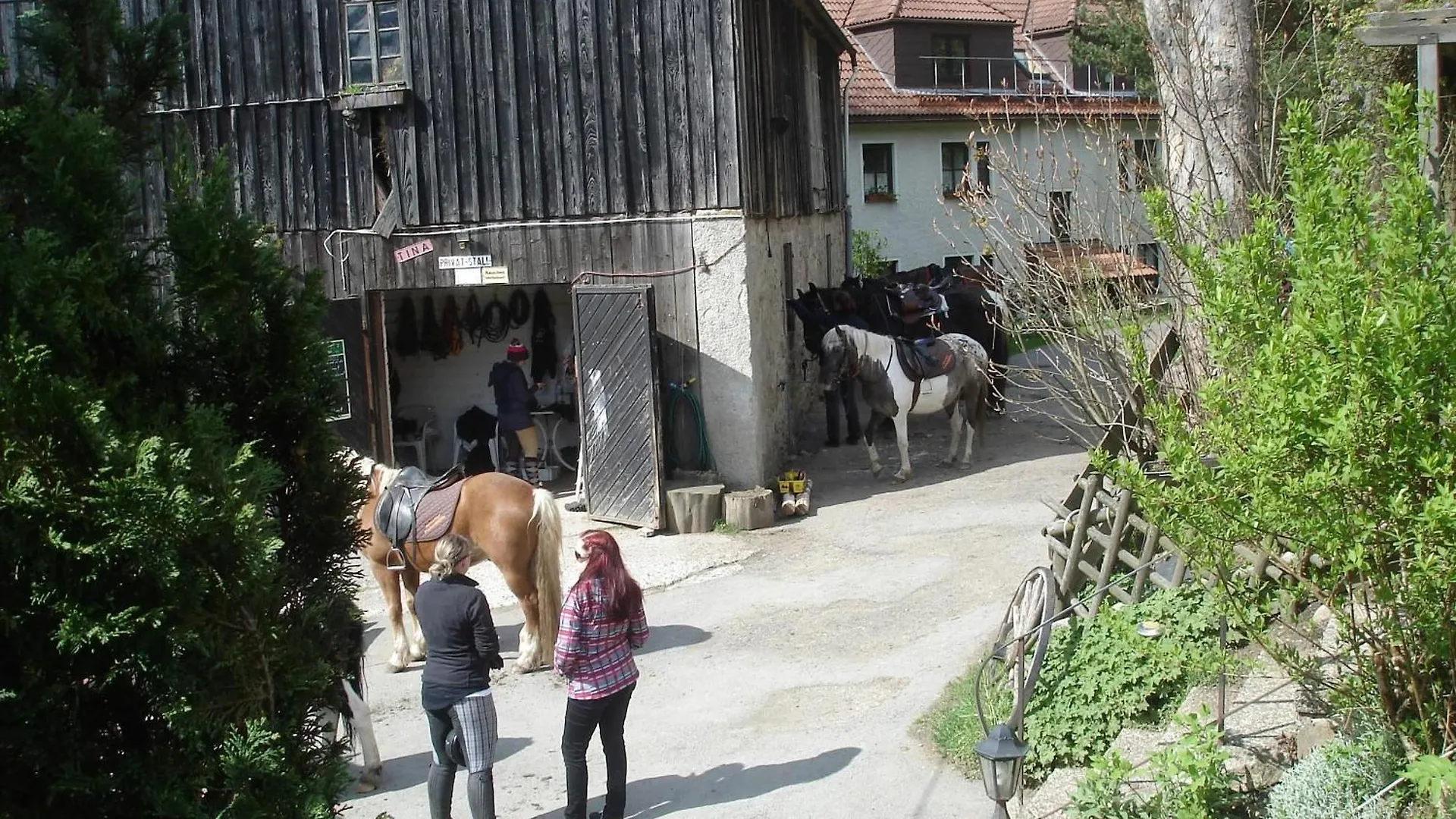 Ferienwohnung Mit Zwei Schlafzimmern Und Balkon Weissenstadt 0*,  Germany
